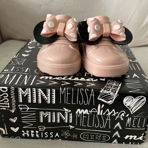 Mini Melissa infant shoes